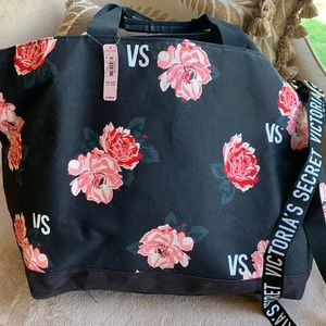 New Victoria’s Secret tote bag for sale ($38)